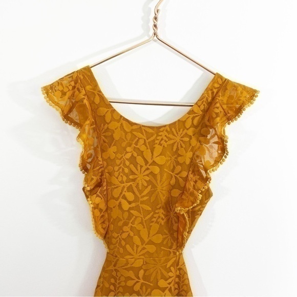 Angel Biba NWT Small Mustard Yellow Lace Open Back Mini Dress Sleeveless - Picture 3 of 11